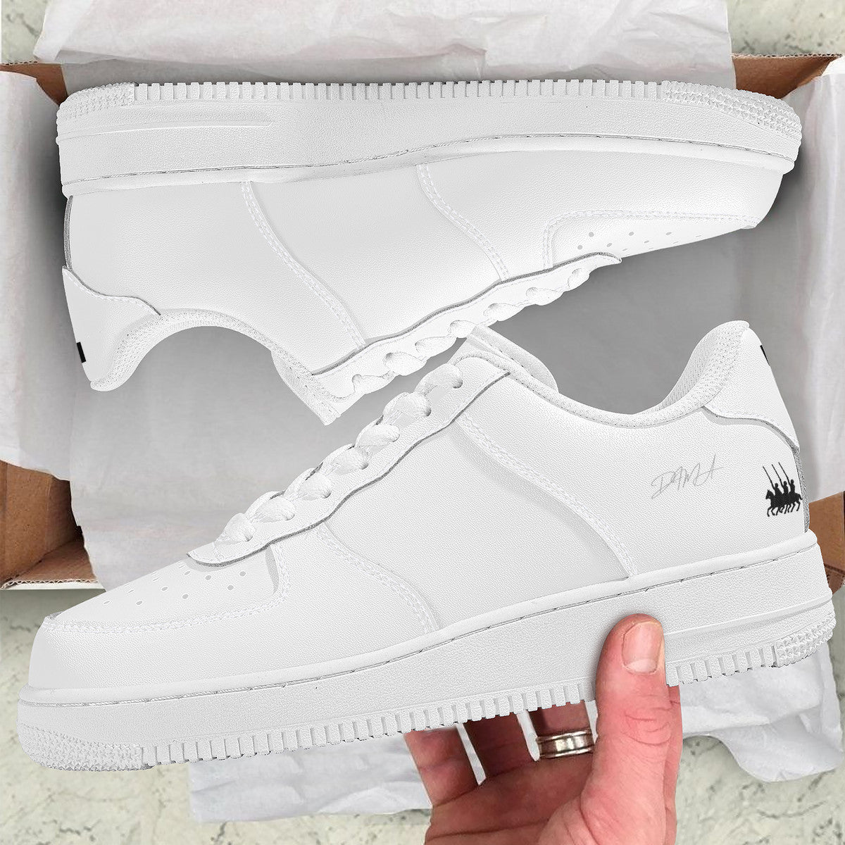 Tbourida Sneakers White